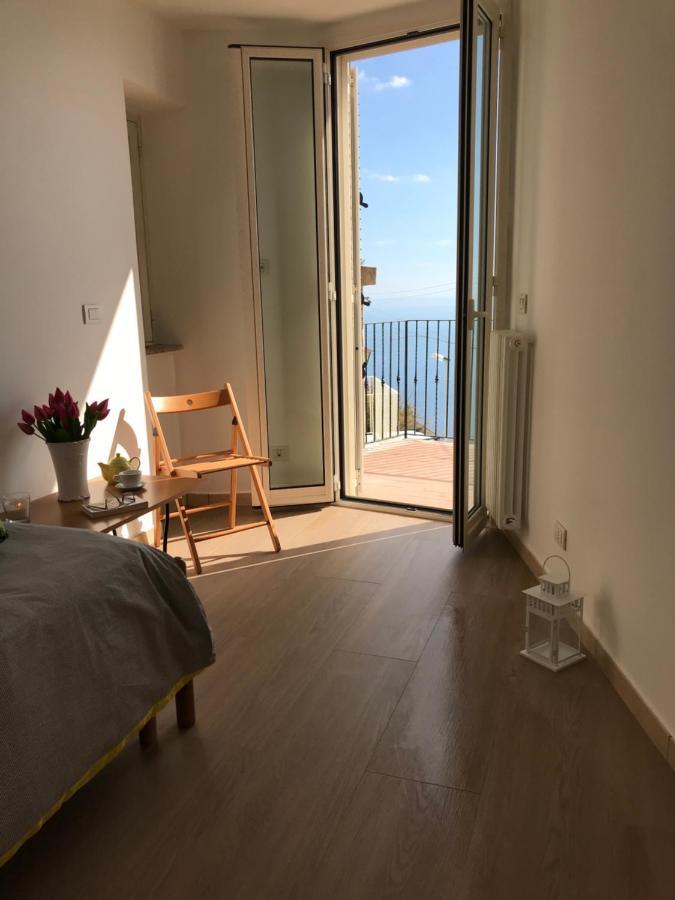 Апартаменты Giorgiada Relax Кастельмола Экстерьер фото